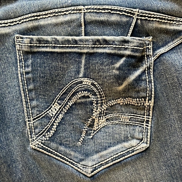 Cato Women’s Premium Jeans Contemporary Size 14 in good condition see all photos - Picture 10 of 12